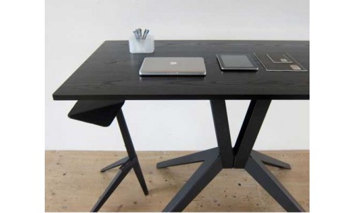 Set 02: стол для дизайнера + табурет