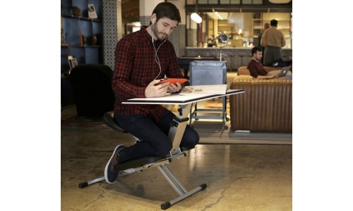 Кресло-стол EDGE – полностью складывается, удобен для спины и умещается под кровать