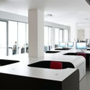 Современная офисная мебель; креативное агентство в Гамбурге