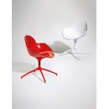Цветные поликарбонатные стулья от Infiniti Дизайн