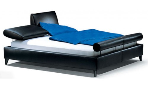 Современная кожаная кровать от Haus Scape