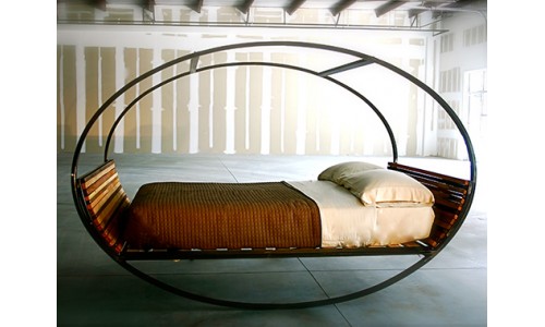 Кровать-качалка от фирмы Shiner