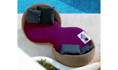 Мебель для бассейна - двухместный диван в форме гантели