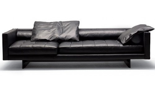 Большой кожаный диван-кровать от Swan дизайнера Роберто Паломбо