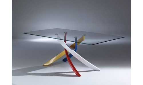 Итальянский стол из Artistico настоящее произведение искусства