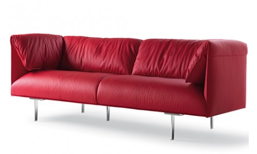 Модный кожаный диван от Poltrona Frau
