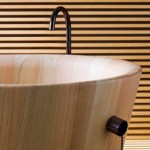 Традиционная японская ванна Офуру из ценных сортов древесины от итальянской фирмы Rapsel