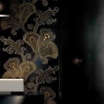 Темная плитка итальянская с цветочным дизайном фото