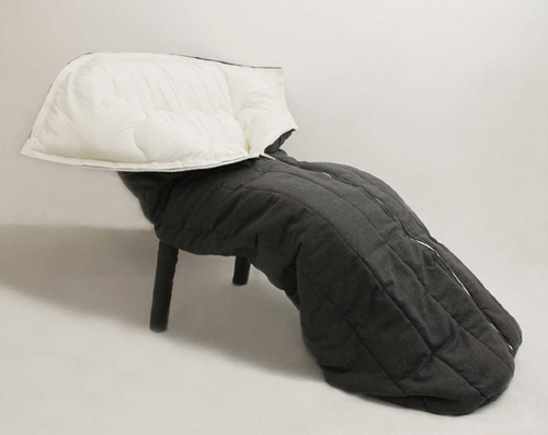 Незаменимая вещь, когда проблемы с отоплением! Кресло спальный мешок! Тепло и уютно!
