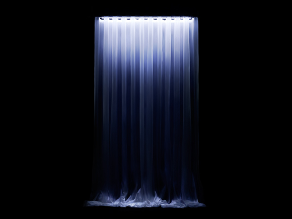 Светильник по технологии LED (на светодиодах), полупрозрачная ткань превращается в водопад света