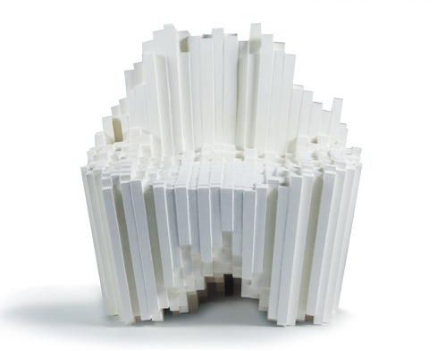 Авторская мебель. Белый стул из полимерного материала