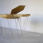 Легкий современный стол для ноутбука