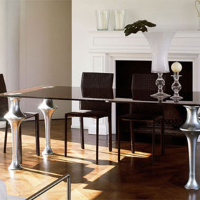 Glass Dining Table from Colico Design – the Artu is a Timeless, Exclusive table