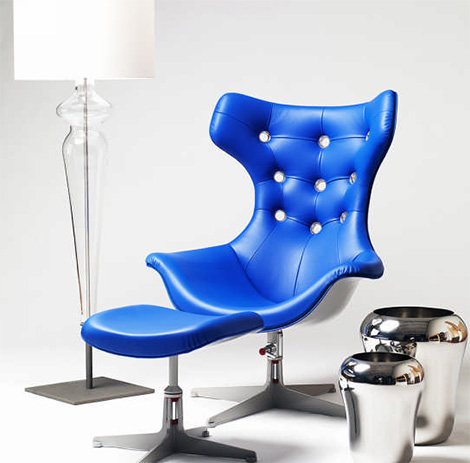 evitavonni blue chair Современный стул от Evitavonni The Blue Chair предлагает яркую динамичную мощность