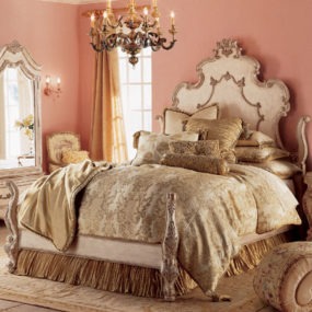 Мебель для спальни Chez Nicole от Horchow