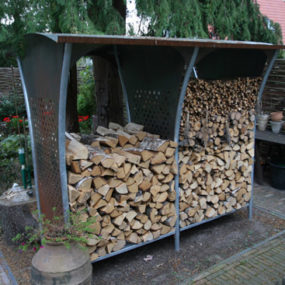 Стойки для хранения дров - стойка Woodstocker от Harrie Leenders