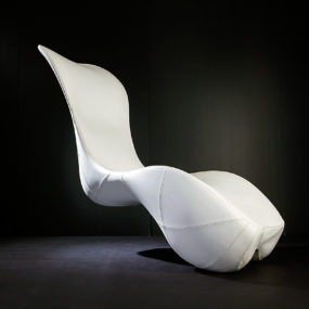 Левитация лежака от Splinter Works - Bodice Rocker