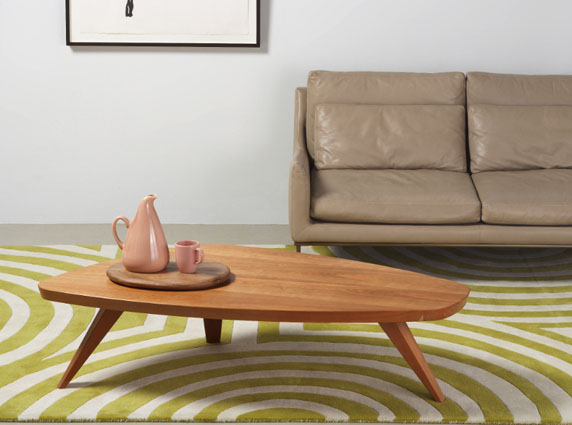 набухающий журнальный столик от шеруда hamill для angela adams 1 Swell Coffee Table от Sherwood Hamill для Angela Adams