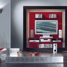 Современный развлекательный центр в рамке от Vismara Design - роскошный высококачественный телевизор