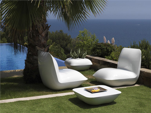 Vondom-подушка-патио-мебель освещенной-3.jpg